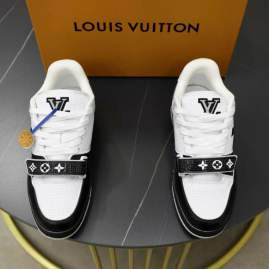 Picture of Louis Vuitton Shoes _SKULVsz35-46hnh040416268